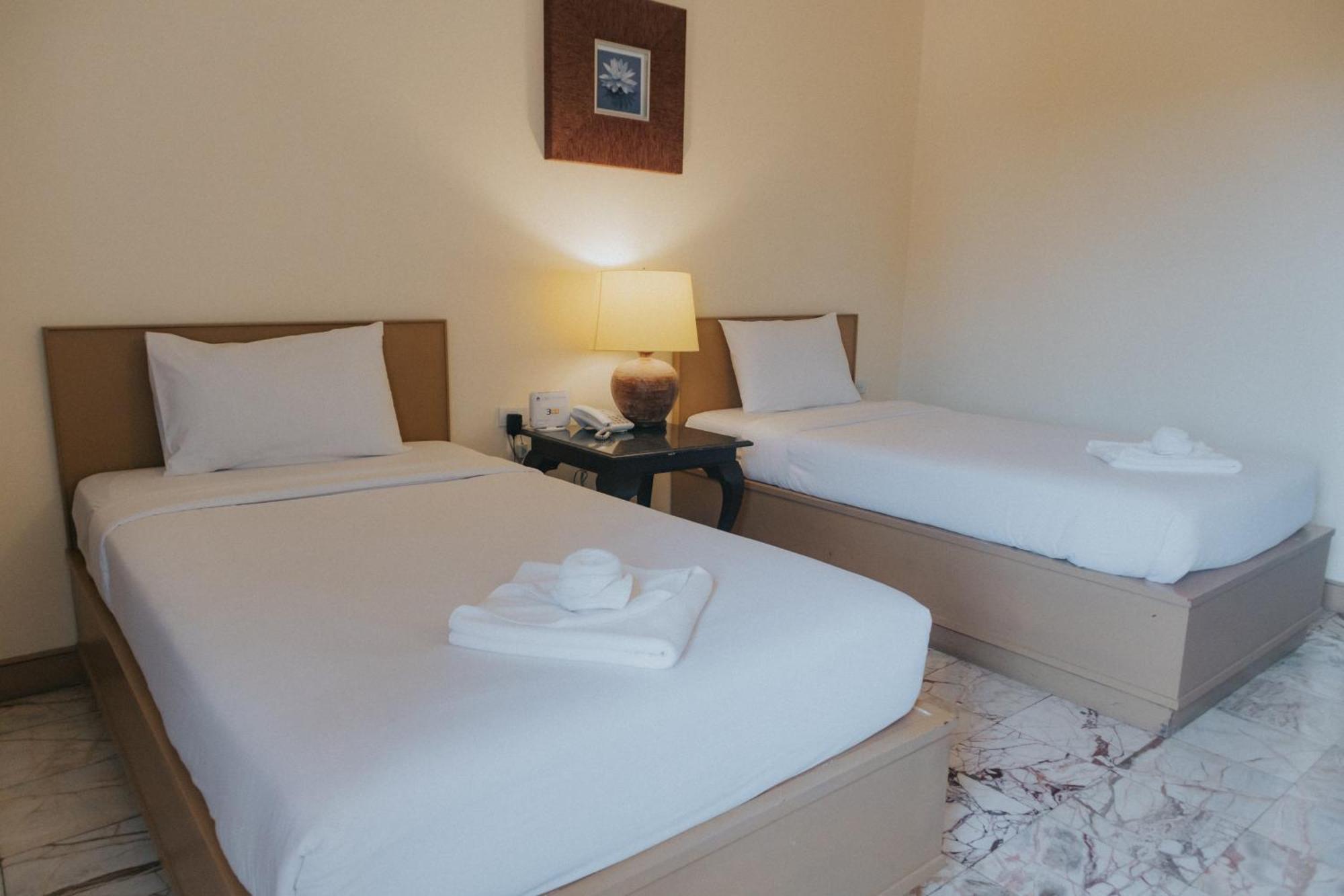 Nonthaburi Palace Hotel Luaran gambar
