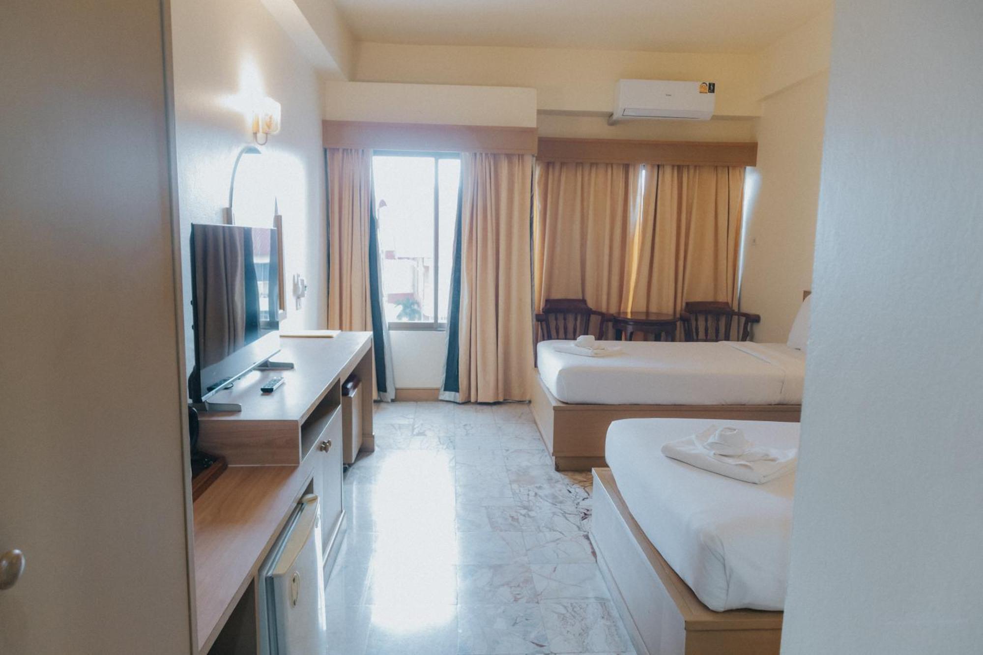 Nonthaburi Palace Hotel Luaran gambar